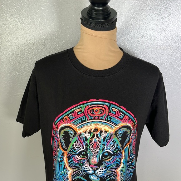 Black jaguar glitter Aztec jungle graphic tee M| trippy psychedelic rave casual - Picture 4 of 8